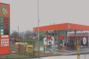 03-pakrac-benzinska