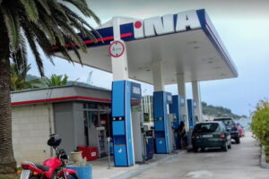 vela luka